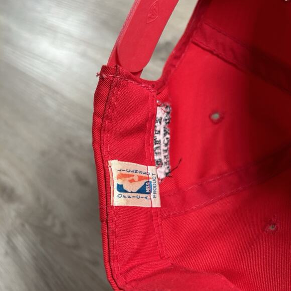 Vintage 1993 Chicago Bulls Hat Snapback NBA Champs 3 Peat Jordan Red G Cap - Picture 5 of 9